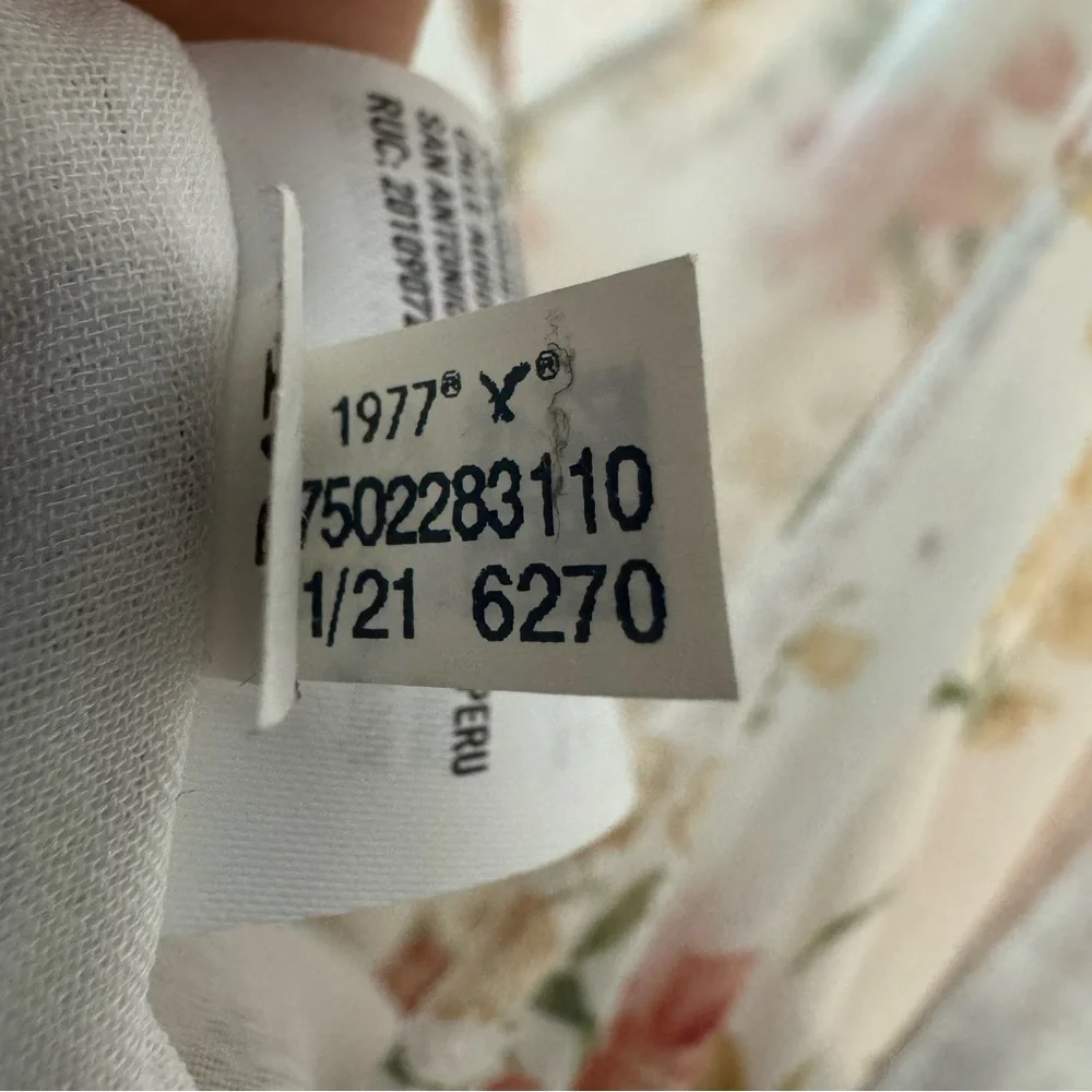 American Eagle Cream and Pink Floral Mini Romper Flowy Ruffle Hem Size Large - Picture 7 of 13